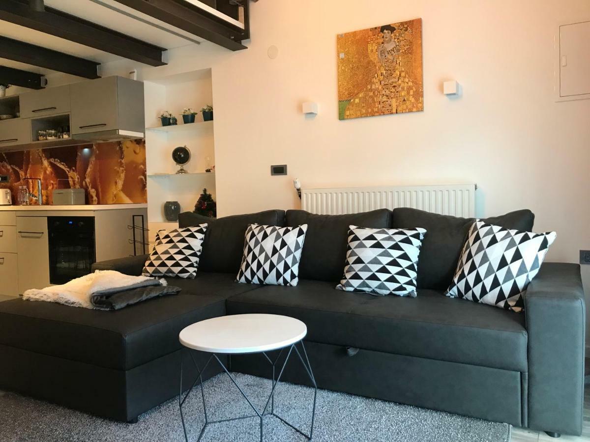Grey Apartment Zagreb Eksteriør bilde
